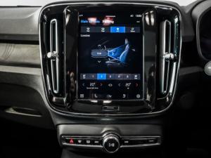 Volvo XC40 Recharge Twin Motor Ultimate - Image 19