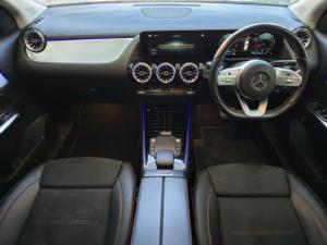 Mercedes-Benz GLA GLA200 - Image 9