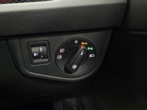 Volkswagen Polo hatch 1.0TSI Life auto - Image 15