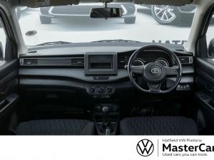 Toyota Rumion 1.5 SX manual - Image 10
