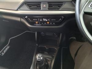 Suzuki Swift 1.2 GL+ manual - Image 17