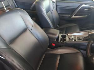 Mitsubishi Pajero Sport 2.4DI-D 4x4 - Image 13