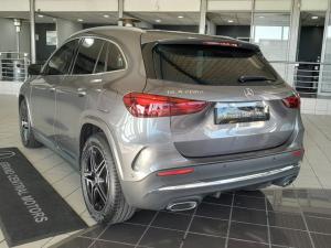 Mercedes-Benz GLA GLA200d Progressive - Image 5