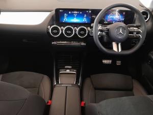 Mercedes-Benz GLA GLA200d Progressive - Image 7