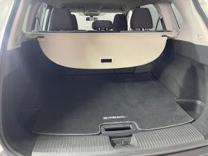 Nissan X-Trail 2.5 Visia - Image 10