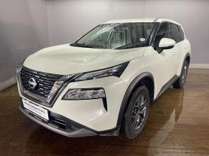 Nissan X-Trail 2.5 Visia - Image 2