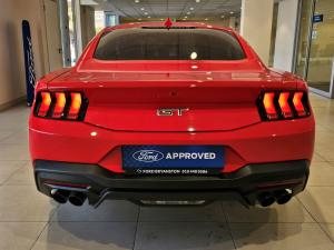 Ford Mustang 5.0 GT fastback - Image 5