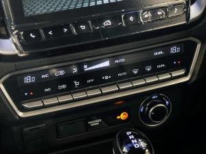 Isuzu D-Max 3.0TD double cab V-Cross 4x4 - Image 13