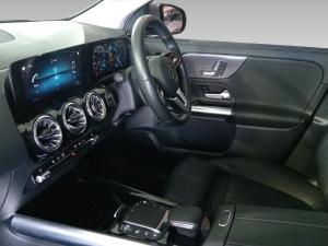 Mercedes-Benz GLA GLA200 Progressive - Image 12