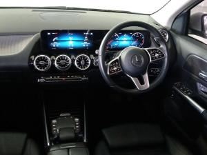 Mercedes-Benz GLA GLA200 Progressive - Image 17