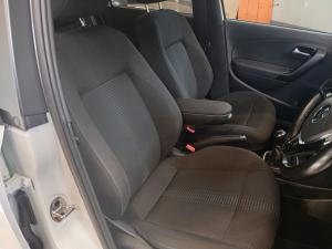 Volkswagen Polo Vivo hatch 1.0TSI GT - Image 14