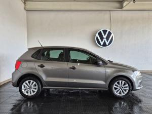 Volkswagen Polo Vivo hatch 1.6 Comfortline auto - Image 7