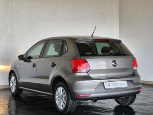Volkswagen Polo Vivo hatch 1.6 Comfortline auto - Image 8