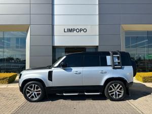 Land Rover Defender 110 D300 X - Image 8