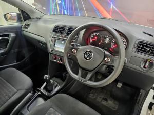 Volkswagen Polo Vivo hatch 1.4 Trendline - Image 5