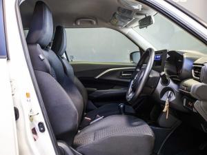 Suzuki Swift 1.2 GL - Image 7