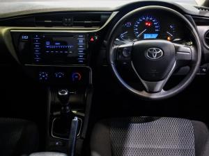 Toyota Corolla Quest 1.8 Plus manual - Image 14