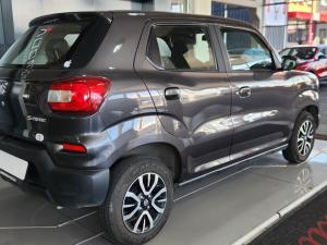Suzuki S-Presso 1.0 GL manual - Image 4