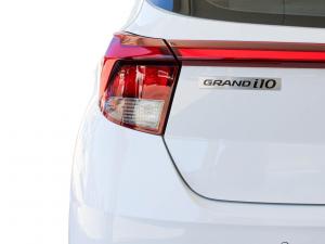 Hyundai Grand i10 1.0 Premium hatch - Image 10