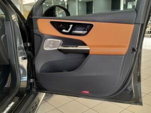Mercedes-Benz GLC GLC300d coupe 4Matic Avantgarde - Image 9