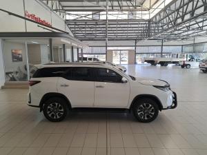 Toyota Fortuner 2.4GD-6 auto - Image 5