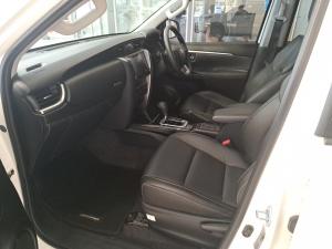 Toyota Fortuner 2.4GD-6 auto - Image 11