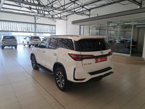 Toyota Fortuner 2.4GD-6 auto - Image 13