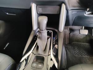 Toyota Corolla Cross 1.8 HEV XS - Image 13