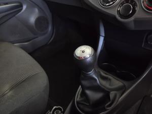 Toyota Etios hatch 1.5 Sprint - Image 10