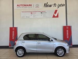 Toyota Etios hatch 1.5 Sprint - Image 3