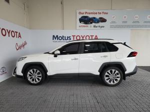 Toyota RAV4 2.0 VX - Image 9