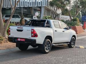 Toyota Hilux 2.8GD-6 double cab 4x4 Raider auto - Image 2