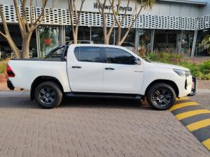 Toyota Hilux 2.8GD-6 double cab 4x4 Raider auto - Image 3