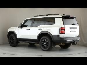 Toyota Land Cruiser Prado 2.8GD VX-R First Edition - Image 8