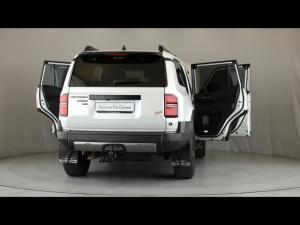 Toyota Land Cruiser Prado 2.8GD VX-R First Edition - Image 9
