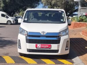 Toyota Quantum 2.8 LWB bus 11-seater GL - Image 4