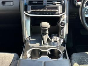 Toyota Land Cruiser 300 3.3D GX-R - Image 12