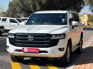 Toyota Land Cruiser 300 3.3D GX-R - Image 17