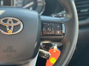 Toyota Hilux 2.4GD-6 Xtra cab Raider manual - Image 10