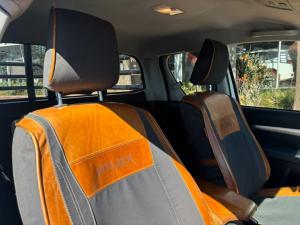 Toyota Hilux 2.4GD-6 Xtra cab Raider manual - Image 15