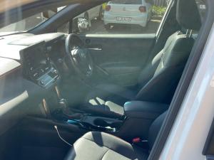 Toyota Corolla Cross 1.8 GR-Sport - Image 7