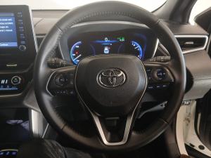 Toyota Corolla Cross 1.8 Hybrid XR - Image 8
