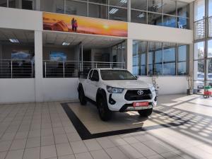 Toyota Hilux 2.4GD-6 Xtra cab Raider manual - Image 1