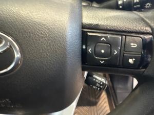 Toyota Hilux 2.4 GD-6 RB Raider automaticE/CAB - Image 10