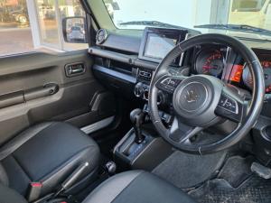 Suzuki Jimny 1.5 GLX automatic - Image 4