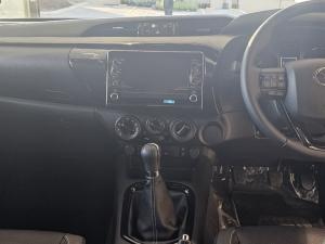 Toyota Hilux 2.8 GD-6 RB LegendE/CAB - Image 6