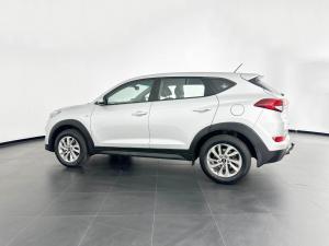 Hyundai Tucson 2.0 Premium automatic - Image 2