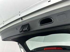 Hyundai Tucson 2.0 Premium automatic - Image 8