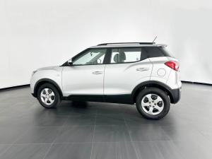 Mahindra XUV300 1.5D - Image 2