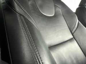 Volvo V40 D3 Inscription Geartronic - Image 18